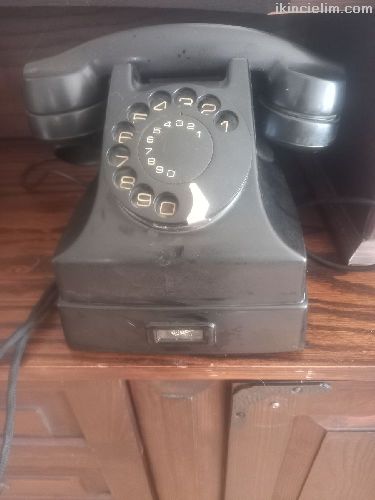 antika telefon 3 adet