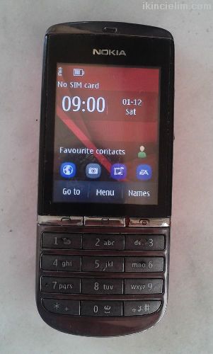 Sadece Ekran Biraz Problemli Nokia Asha 300