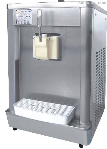Soft dondurma makinesi