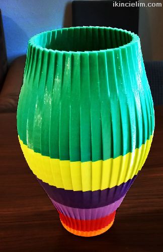 D-0089 Buzzsaw Vase (Dekoratif Vazo)