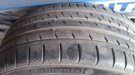 Vasıta, Oto Lastik, 235 40 18 95W Contınental Contısupercont, 235 40 18 95W Continental Contisupercontact 3