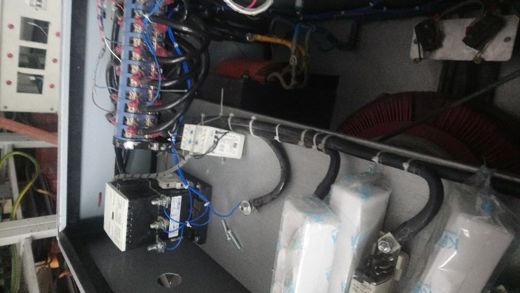 150 kva bakır.otomatik dijital. Korumali Regülatör, yükseltici,trafo, İş Makineleri : 150kva servo kontrolü tam otomatik bakı