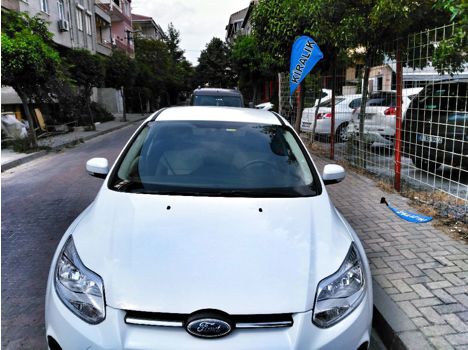 Diğerleri, Kategorisi Olmayan Her Şey, Oto Bayrak, Oto Galeri Kiralama Araçlarına Oto Flama Bayrak