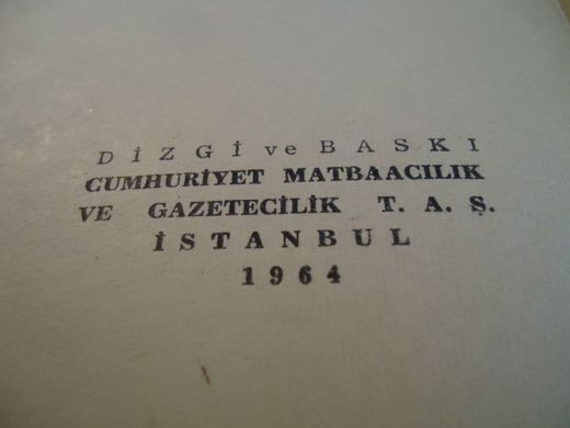 Perde Aralığından Nadir Nadi Roman Kitap, Dergi : Perde Aralığından / Nadir Nadi 1964