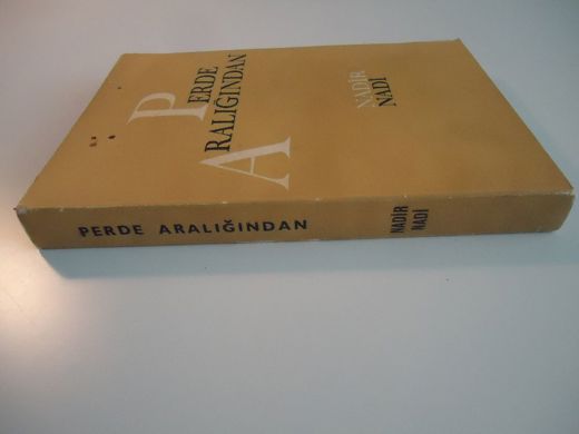 Perde Aralığından Nadir Nadi Roman Kitap, Dergi : Perde Aralığından / Nadir Nadi 1964