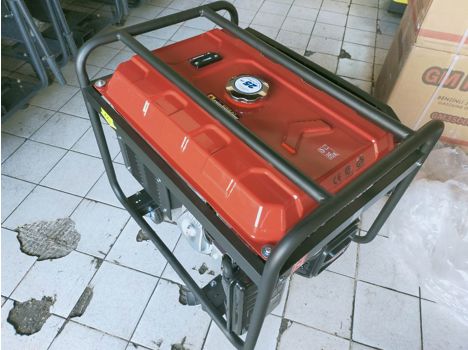 İş Makineleri, Jeneratör, Aksa, Benzinli 10 Kva, Kırşehirli Memet Usta 10 Kva 220 ve 380 Cıkışlı Ma