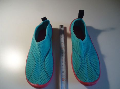 Giyim Eşyası, Çocuk Giyim, 2 Yaş, Çocuk Deniz Ayakkabısı, Decathlon Aquashoes Yepyeni 32