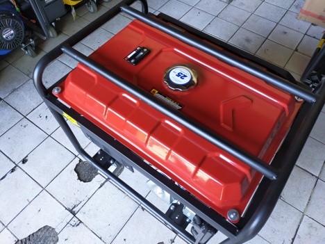 İş Makineleri, Jeneratör, Aksa, Kırşehirli Memet Sifir 10 Kva 220 ve 380 Cıkşlı