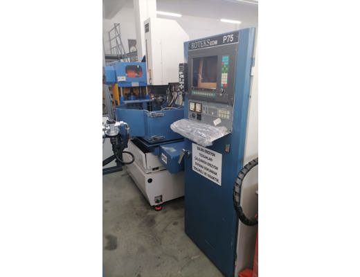 ROTEKS Edm P75 Cnc Dalma Erezyon İş Makineleri : Cnc Roteks 75 Amper Dalma Erezyon