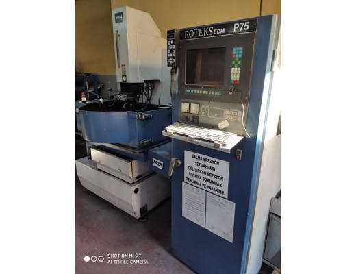 ROTEKS Edm P75 Cnc Dalma Erezyon İş Makineleri : Cnc Roteks 75 Amper Dalma Erezyon