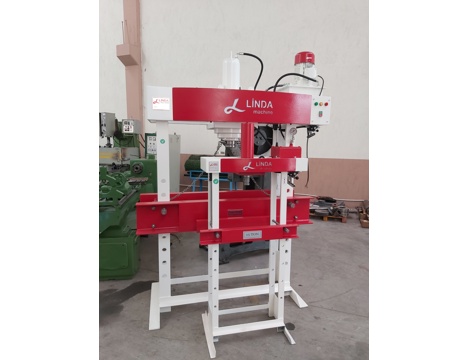 İş Makineleri, Diğerleri İş Makineleri, Linda Machine, 2024, 15 Ton Kollu Hidrolik Pres