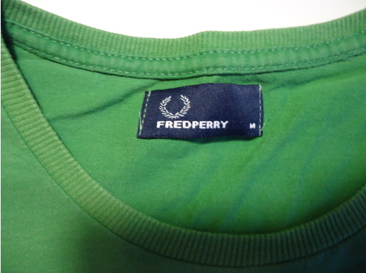 Fred Perry Medium Kadın T-Shirt Giyim Eşyası : Fred Perry T-Shirt Yeşil Medium Tertemiz