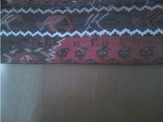 Kilim Ermenistandan alınmış kilim