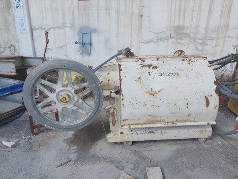 İş Makineleri, Mermer İşleme Makinaları, Hidrobarsan, 2. El, Mermer Dağ Kesme Makinasi, Ocak Makinası Dag Kesme