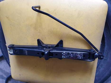 Vasıta, Oto Lastik, Renault Scenic Kriko, Kriko Renault Scenic, Kriko Fransa Üretim Orjinal Yeni