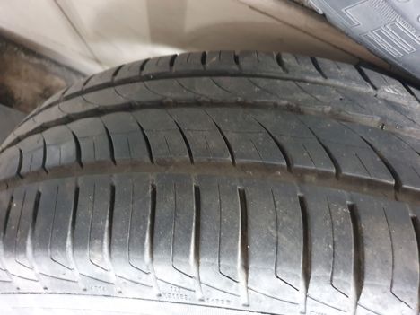Vasıta, Oto Lastik, 195 65 15 Pirelli Lastik