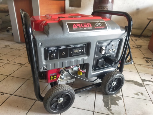 Aksa 0541 548 70 78 Benzinli Aksa, Orjinal Amerikan Malı 8,5 Kva 220 Cıkışlı Marşlı, 0541 548 70 78