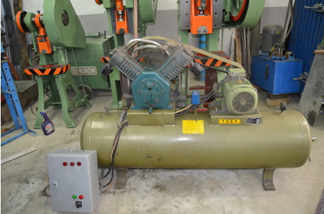 İş Makineleri, Aras, 300 Litre Bosan Kompresör