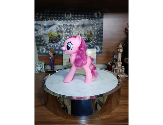 HASBRO PONY NEŞELİ PİNKİE PİE E5106 PONY NEŞELİ PİNKİE  Diğerleri : PONY NEŞELİ PİNKİE PİE E5106