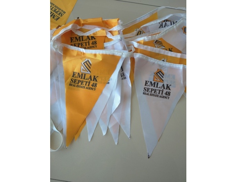 Diğerleri, Kategorisi Olmayan Her Şey, Bayrakçı, Açılış Bayrağı Rengarenk İpe Dizili Bayrak