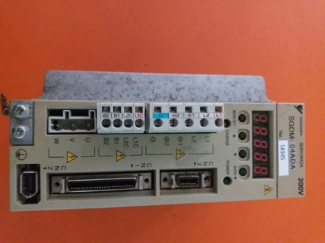 İş Makineleri, Elektrik Güç Kaynağı, Ups, Yaskawa | [ Sgdm-04Ada ] | Sürücü