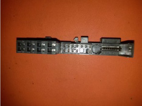 İş Makineleri, Diğer Elektrik Malzemeleri, Sıemens | [ Tm-E15s24-01 ] | Plc Alt Bağlantı Ayağ