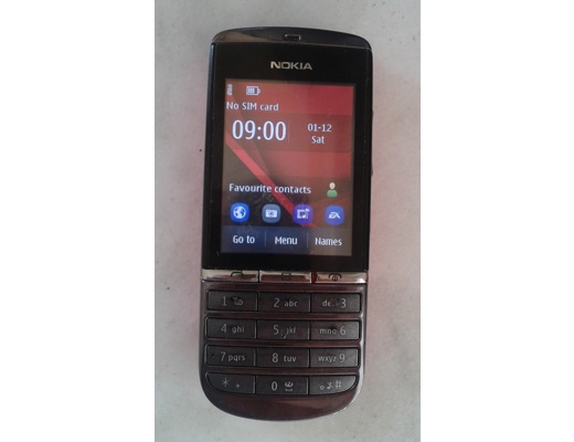 Nokia Asha 300 Nokia Nokia, Sadece Ekranı Biraz Problemli Nokia Asha 300