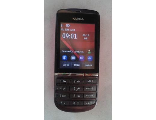 Nokia Asha 300 Nokia Cep Telefonu : Sadece Ekranı Biraz Problemli Nokia Asha 300