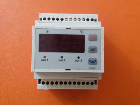 İş Makineleri, Elektrik Güç Kaynağı, Ups, Esseci | [ Scp959/A ] | Termostat