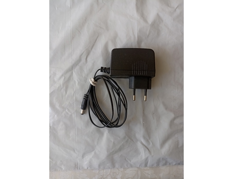 Elektronik Eşya, Diğer Elektronik Eşyalar, 12 Volt 1 A Adaptör