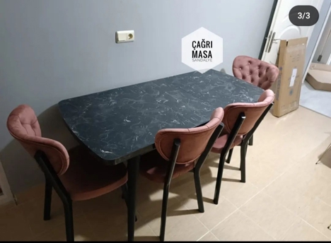 Mobilya, Mutfak Mobilyaları, Siyah Masa 4 Gül Kurusu Sandalye