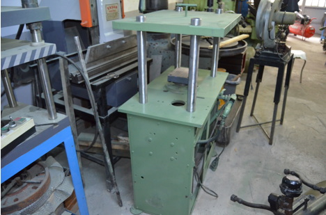 İş Makineleri, Pres (Metal), 20 Ton 60 X 60 Hidrolik Pres