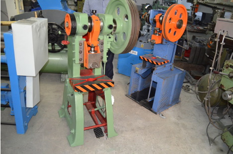 İş Makineleri, Pres (Metal), 10 Ton Döküm Gövde Eksantrik Pres