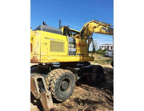 İş Makineleri, Ekskavatör, 2017 Pw 180 Bıçaklı-Orjinal, Lastikli Skavator, 2017 Komatsu Pw 180-Bıçaklı-532 303 0550