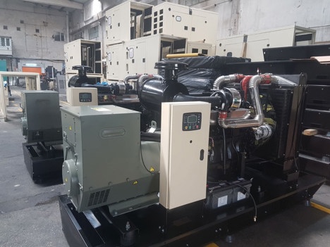 İş Makineleri, Perkins, Jeneratör 55 Kva Traktör Arkası Kuyruk Milli Jener