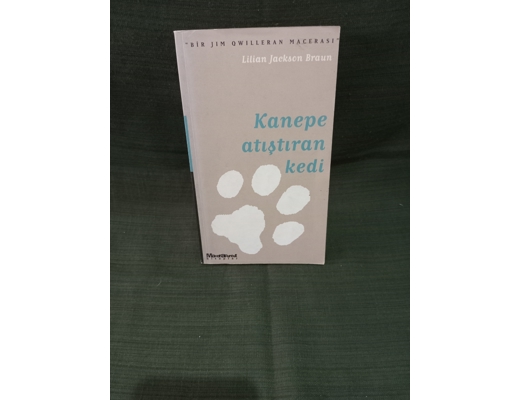 kanepe atiştiran kedi LILIAN JACKSON BRAUN kanepe atiştiran kedi kanepe atiştiran kedi - LILIAN JACKSON BRAUN