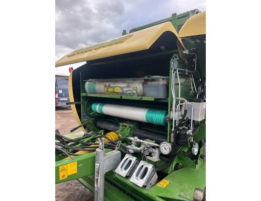 KRONE COMPRIMA V 180 XC Krone Comprıma V 180 Xc Balya Makineleri İş Makineleri : Avrupadan Yeni ve 2.El Tarım Makineleri