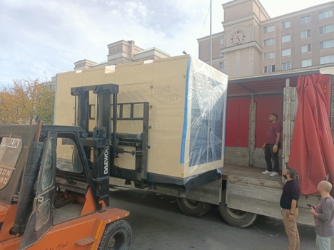 İş Makineleri, 1015 Kva Aksa Doosan Sıfır Kabinli Dizel Jeneratör