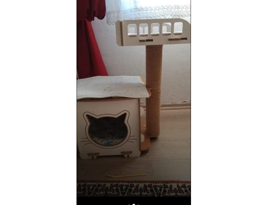 kedi evi kullanışlı ve tırmalama tahtası olan ked kedi evi Evcil Hayvan : tırmalama Tahtalı kedi evi