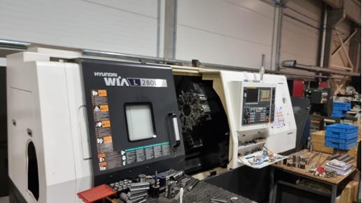 HYUNDAI WIA L 280L Cnc lathe İş Makineleri : Cnc lathe Hyundaı Wıa L 280L