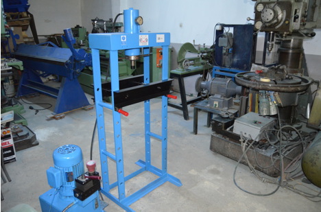 İş Makineleri, Pres (Metal), 25 Ton Motorlu Hidrolik Atölye Tipi Pres