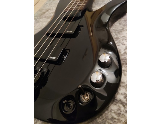 YAMAHA Rbx774 Bass Gitar Müzik Aletleri : Yamaha Rbx774 Aktif Bass Gitar (Nadir)