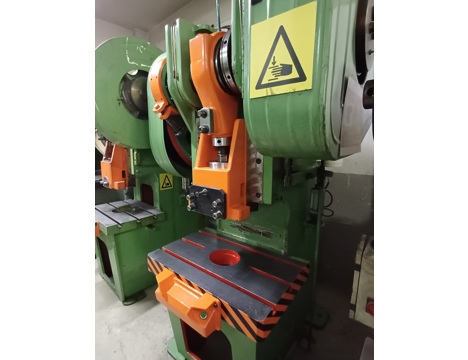 İş Makineleri, Pres (Metal), 80 Ton Çelik Gövde Eksantrik Pres