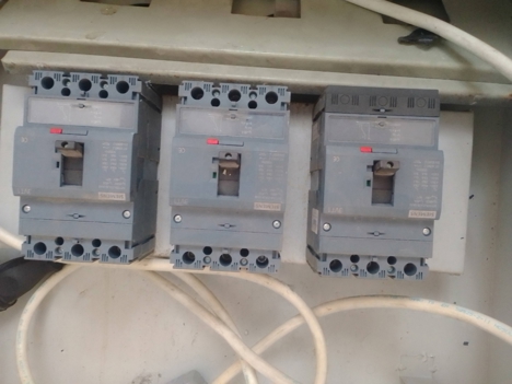 Elektronik Eşya, Diğer Elektronik Eşyalar, Siemens , Vl630 Vl160x 3Vf3 3Vt1, Şebeke Kontaktor, Satılık Elektrik Malzemeleri