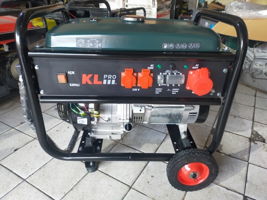 Nk Power 0541 548 70 78 Benzinli İş Makineleri : Kırşehirli Memet Usta 10 Kva 220 Ve 380 Marşlı