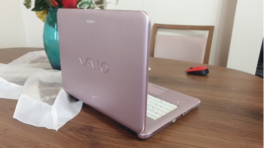 Sony Sony Vaio Notebook Bilgisayar Bilgisayar : Çok uygun fiyata harici ekran kartlı Sony Vaio