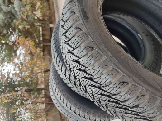 Goodyear  ultragrip 8 4 adet kışlık lastik  Vasıta : 185/65/15 Goodyear Kışlık Lastik 