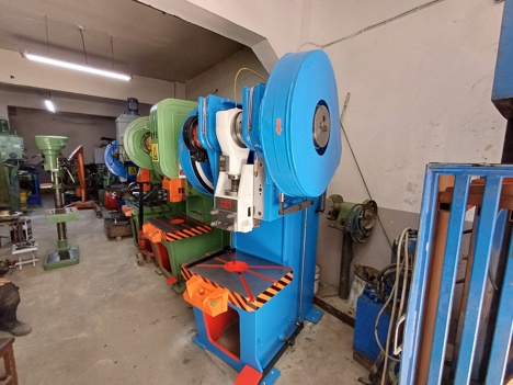 İş Makineleri, Pres (Metal), 60 Ton Aktaş Marka Eksantrik Pres