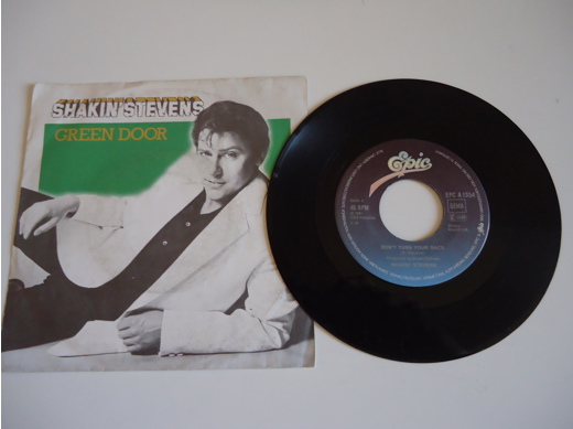 Shakin Stevens Green Door 45'lik Plak Müzik, Film (Plak,Cd, Dvd) : Shakin Stevens - Green Door 45'lik Temiz