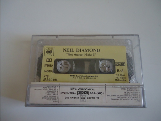 Neil Diamond Hot August Night 2 Kaset Müzik, Film (Plak,Cd, Dvd) : Neil Diamond - Hot August Night 2 Kaset Temiz